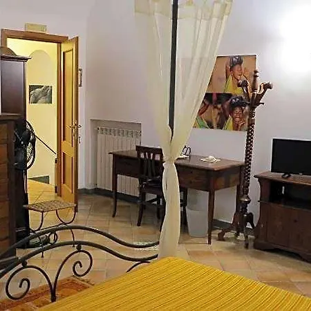 Centro Antico Alojamento de Acomodação e Pequeno-almoço 3*